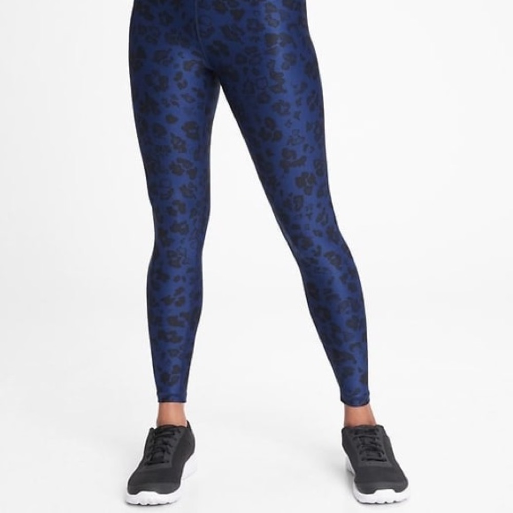 GapFit High Rise 7/8 Leggings in Eclipse